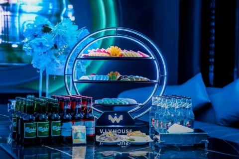 徐州KTV诚聘女营销 专车接送日结薪资